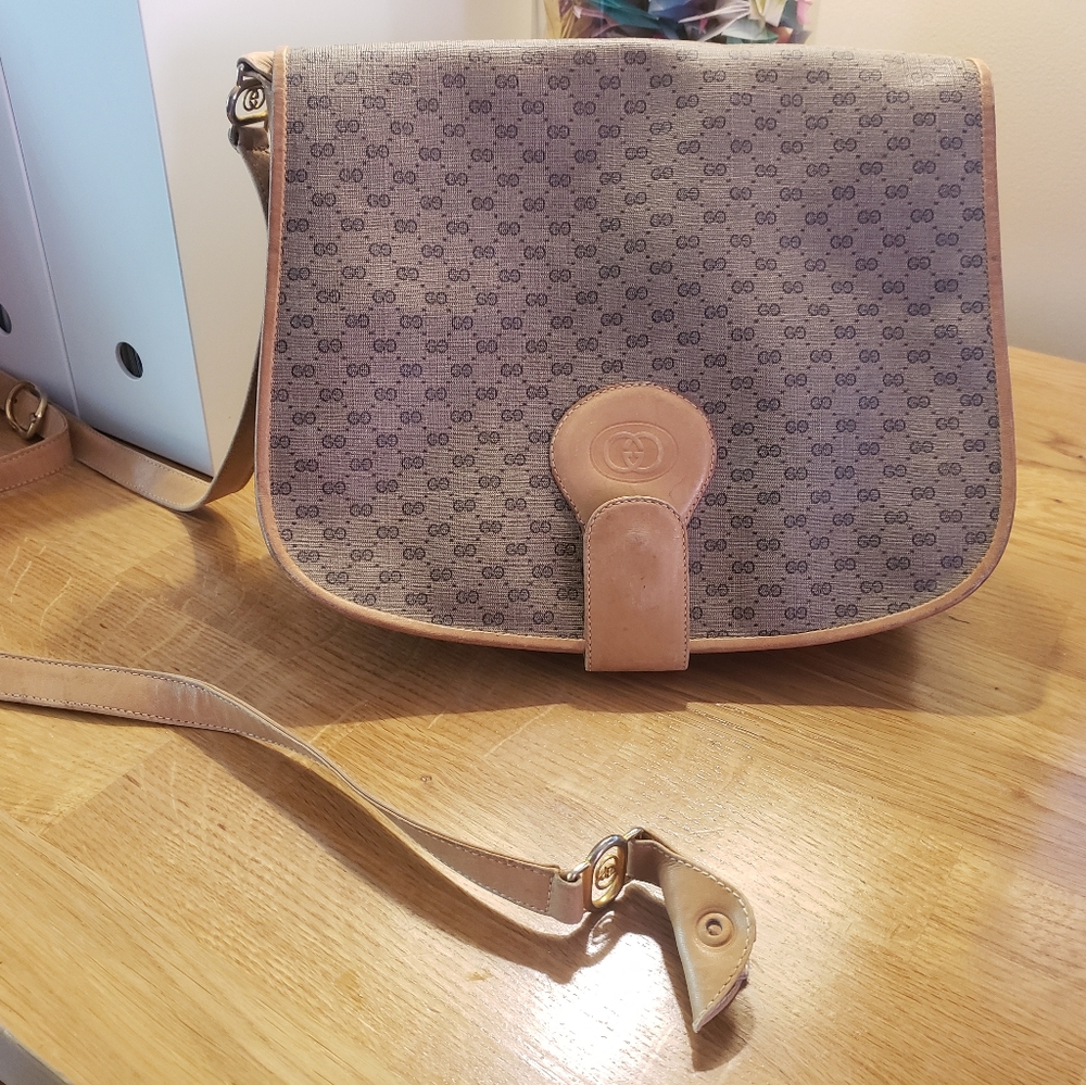 Gucci GG crossbody shpulder bag